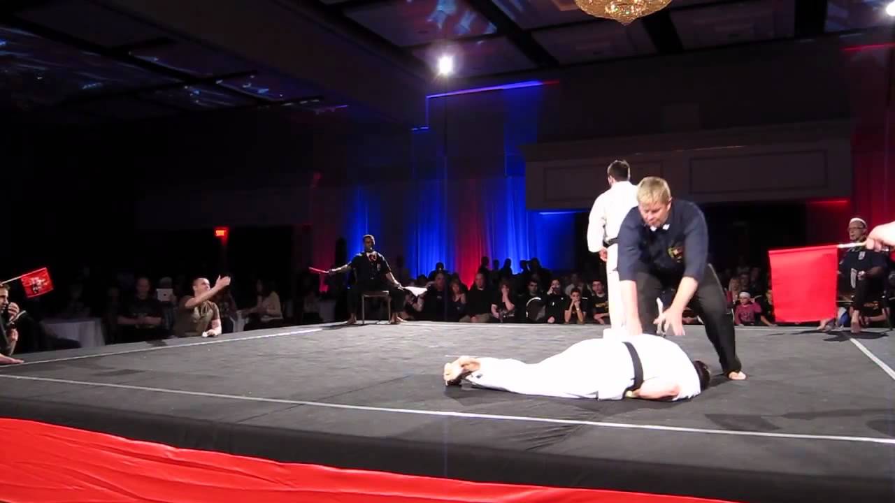 Crazy flying kick to the head knockout in Karate Tournament YouTube