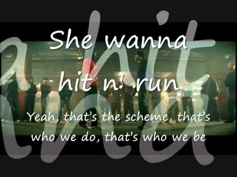 VIDEO DE LOS BLACK EYED PEAS PUMP IT video de los black eyed peas pump it: