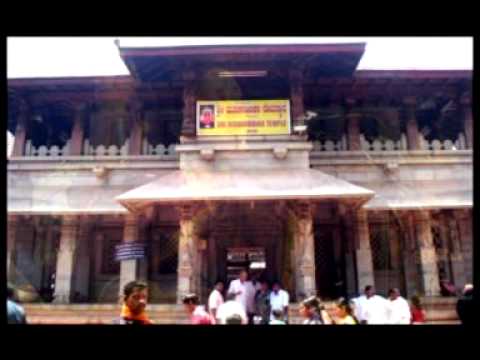 Kollur Sri Mookambika Stothram sung by Kalyani Menon