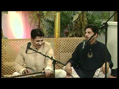 Adeel Chishti- Jaon Gi Ban K Jogan Sarkar Ki Gali Mein.wmv