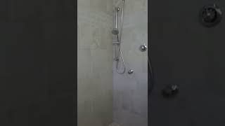 Luxury Walk-in Shower Designs- See all with video link. #design #shower #bathroom #interiors