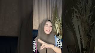 Pesona Gadis Hijab Cantik Indinesia