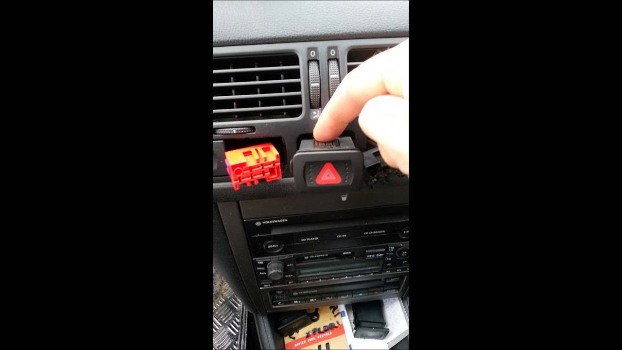 Demontage airbag volant + comodos Volkswagen Bora - YouTube