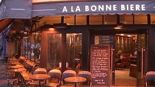 Paris'te Saldırıya Uğrayan La Bonne Biere Kafesi Yeniden Açıldı