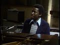 Bill Withers - lonely town lonely street - live 1973