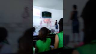 As Meninas Dançando Balé Para O Dia Das Mães1