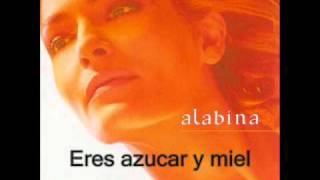 Watch Alabina Linda video