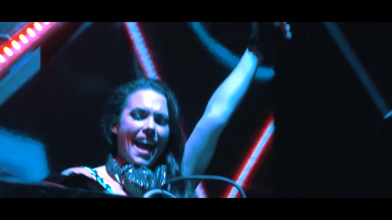 Neon Planet Festival Recap + Preview of Rhiannon Roze's Unreleased Original "Bad Guy"