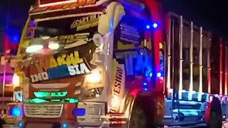 Truk Tawakal Indonesia