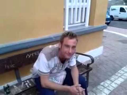 Tremendo elemento ! Made in canarias ! xD
