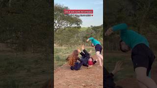 O Vinícios Caindo No Final Kkkk O Antônio Marcos Puxou A Canela Dele