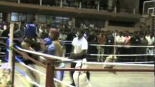 PRAVEEN KUNNATH(BLACK TIGERS M M A)SURJE Vs rayis bmc ayurmana,calicut indoor kick boxing
