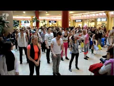 Tunak Tunak Tun + Gangnam Style (Flashmob Solaris)
