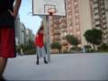 Video emir 5,9 man dunk well