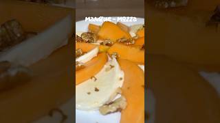 La Douceur De La Mangue Rencontre La Fraîcheur De La Mozza Pour Une Salade Irrésistible À Partager