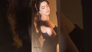 Sharvari Wagh Looking So Hot Actress Collection