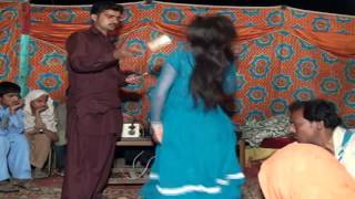 DIN CHITTA CHARIYA   2016 BEDROOM MUJRA   PAKISTANI MUJRA DANCE