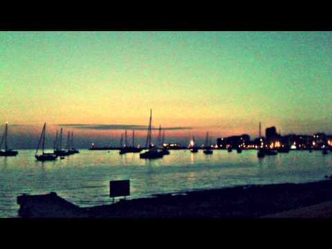Deep At Night - Chilled & Uplifting Progressive House & Trance...