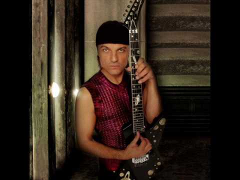 MFA Interview with Matthias Jabs of the Scorpions wmv