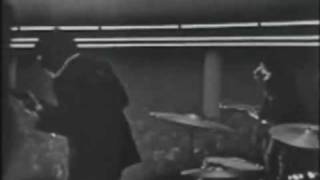 Watch Kinks All Aboard video
