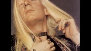 Watch Johnny Winter Lucille video