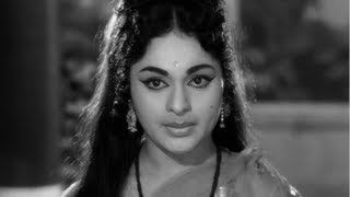 Manthrakodi Movie Scenes - Prem Nazir romancing Vijaysree - MS Viswanathan