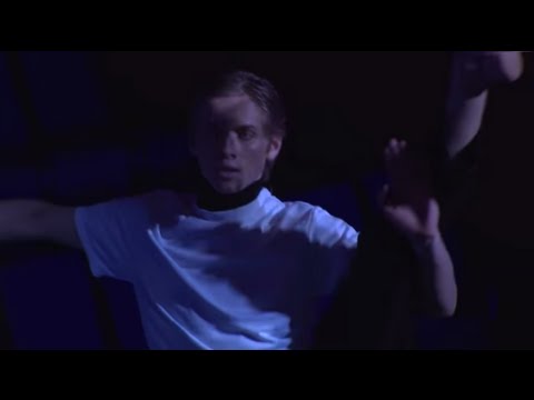 Modern dance ballet performance | Toon Lobach | TEDxDelft