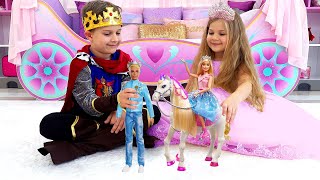 Diana and Roma play with Barbie Toys from Barbie Princess Adventure