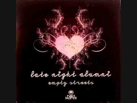 Late Night Alumni - Empty Streets (Seamus Haji and Paul Emmanuel Remix) (2005)