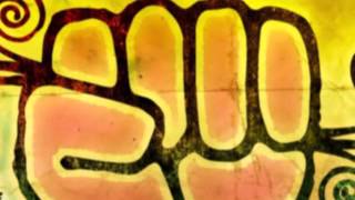 Watch 1280 Almas Monstruos video