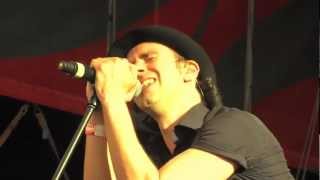 Watch Maximo Park Parisian Skies video