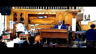 10AM" Worship Experience Executive Pastor G. Brown "The Table Is Set" Matthew 26:17-30