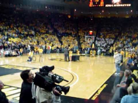 carver hawkeye arena. Walk though of the new offices and practice facilities in Carver-Hawkeye Adrian Clayborn and Iowa football captains recognized at Carver Hawkeye Jan.