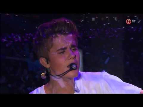 Justin Bieber singing One Time live - Mexico 2012