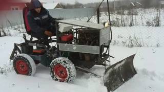 Самодельный трактор с переломной рамой Самодельный трактор с переломной рамой