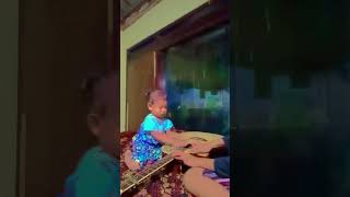 Ajarin Adek Main Gitar