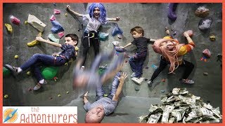 Family Fun Challenge Last To Leave Rock Wall Wins $100 / That YouTub3 Family
