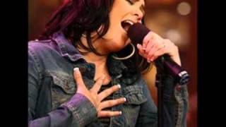 Watch Yuridia Otro Dia Mas just Another Day video