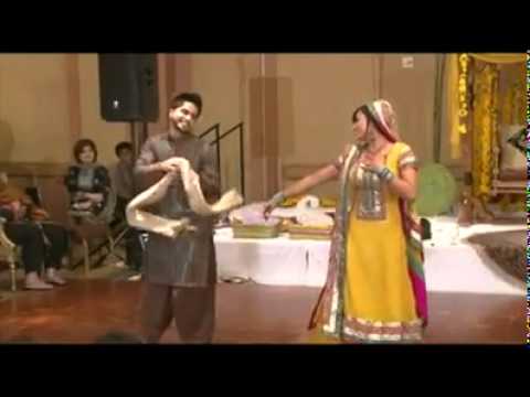 Ishq bedardi mujhko pata hai.