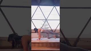 Güne Daha Enerjik Başlamak Için 1 Dakika Dene Yoga Pratiği