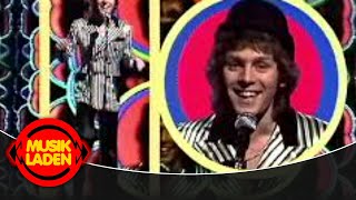 Watch Paul Nicholas Dancing With The Captain video