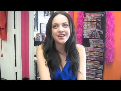 ELIZABETH GILLIES' OMG Moment on the Set of iParty with Victorious