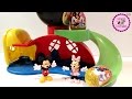 Mickey & Minnie juegan en el tobogán y bajan Huevos Sorpresa de Disney!!