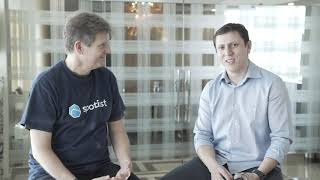 Silvio Pereira, CEO da RealCloud entrevista Carlos Monteiro da VTEX sobre o uso de Spotinst, durante
