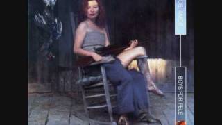 Watch Tori Amos Way Down video