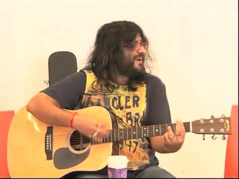 Cocktail - Pritam plays Daaru desi and gets the Screen team...
