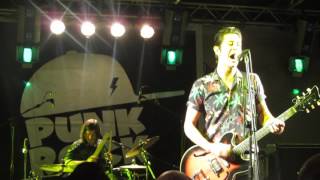 Watch Peawees I Know Your End video