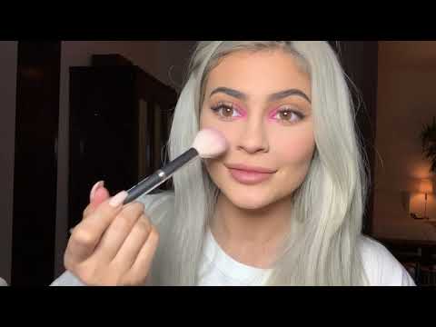 GET READY WITH ME ON TOUR PT. 1