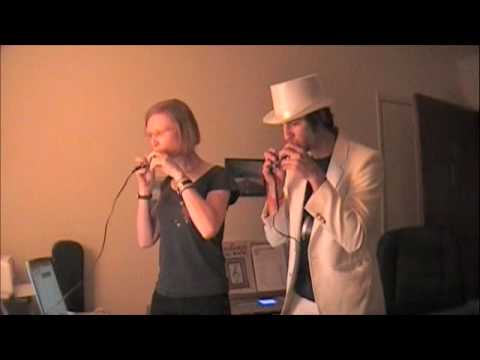 The Smule Mule: Jamming With Lauren on iPhone Ocarina
