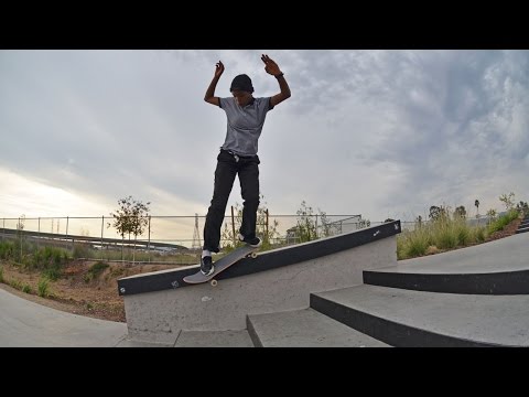 Blog Cam #88 - Sheldon Plaza with Lacey Baker & Friends